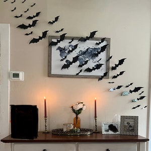 Large 3D Bats 60 Pack, Halloween Black Spooky Bats, 4 Size Waterproof, Wall Hanging Halloween Bats For Halloween Party Indoor Outdoor Decor image 3