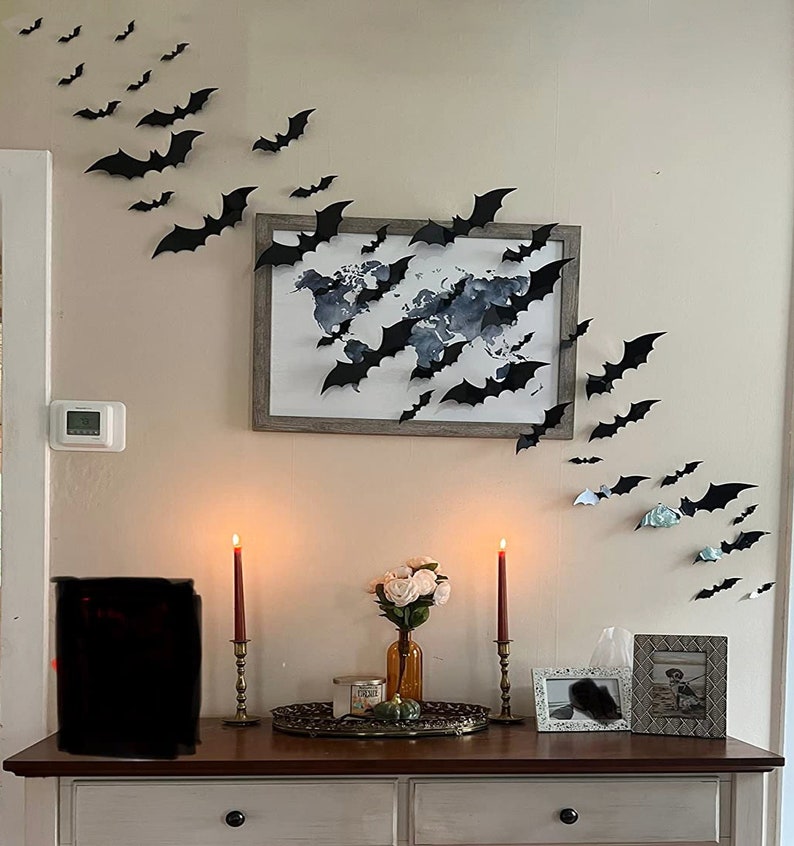 Large 3D Bats 60 Pack, Halloween Black Spooky Bats, 4 Size Waterproof, Wall Hanging Halloween Bats For Halloween Party Indoor Outdoor Decor image 3