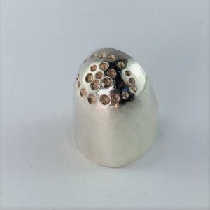 Silver sewing thimble image 5