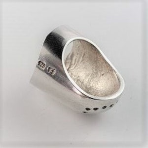 Silver sewing thimble image 1