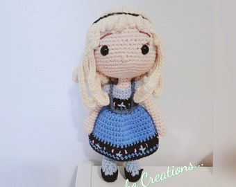 Knitted Elsa Doll, Amigurumi Elsa - Princesa Elsa tejida