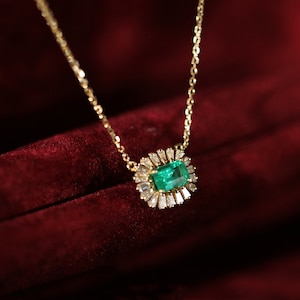 Gold Emerald Necklace, Gold Gemstone Necklace, Emerald Stone Necklace ...
