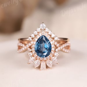 Unique London Topaz Engagement Ring Set Pear Cut Topaz Halo Moissanite Ring Twist Rose Gold Wedding Ring Set Promise Ring Set For Women