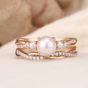 Akoya Pearl Engagement Ring Set Pearl Cluster Wedding Ring Twist Gold Moissanite Wedding Band Stacking Three Stones Set Promise Gift 2pcs