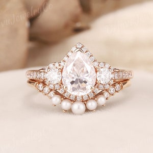 Pear Cut Moissanite Engagement Ring Dainty Pearl Curved Wedding Band Rose Gold Bridal Ring Set Moissanite Halo Promise Ring For Women 2pcs