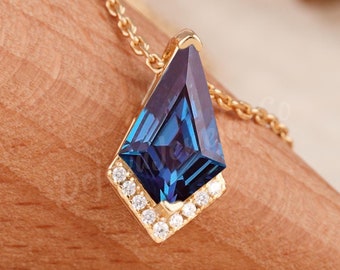 Kite alexandrite necklace Silver Yellow gold rose gold vintage unique Personalized pendant for women white gold anniversary bridal jewelry