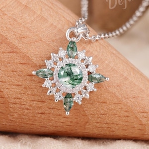 Vintage Moss Agate Pendant North Star Compass Necklace Silver White Gold Celestial Jewelry Sun Moissanite Star Pentagon Anniversary Gift