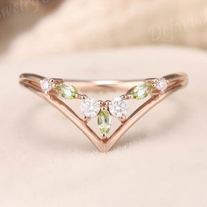 Marquise Peridot wedding band Vintage Curved wedding band 10k rose Gold retro cluster Wedding band women diamond moissanite birthstone band