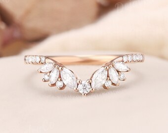 Vintage Curved Moissanite Wedding band Rose gold Diamond Wedding band Unique Stacking Matching band women Marquise band Anniversary ring