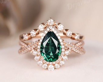 Emerald Engagement Ring Set Women Pear Shaped Wedding Ring Set Rose Gold Moissanite Halo Twisted Curved Band Unique Anniversary Gift 2pcs
