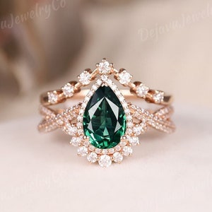 Emerald Engagement Ring Set Women Pear Shaped Wedding Ring Set Rose Gold Moissanite Halo Twisted Ring Curved Band Unique Anniversary Gift