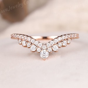 Einzigartiger Moissanite Ehering Moissanite Rose Gold Stapelring Zierlicher doppelt Gebogener Ehering Runde Brilliant Moissanite Double Band
