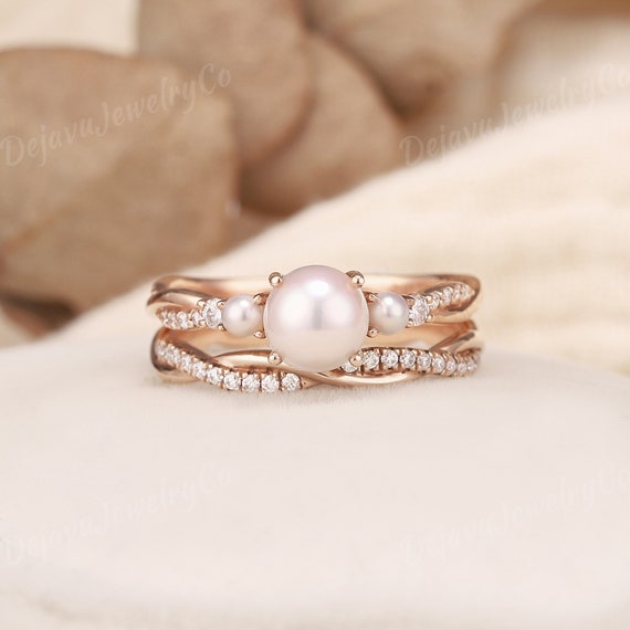 Akoya Pearl Engagement Ring Set Pearl Cluster Wedding Ring Twist Gold  Moissanite Wedding Band Stacking Three Stones Set Promise Gift 2pcs
