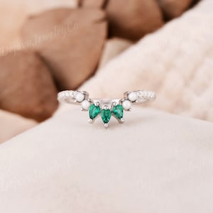 Pear Cut Chevron Ring