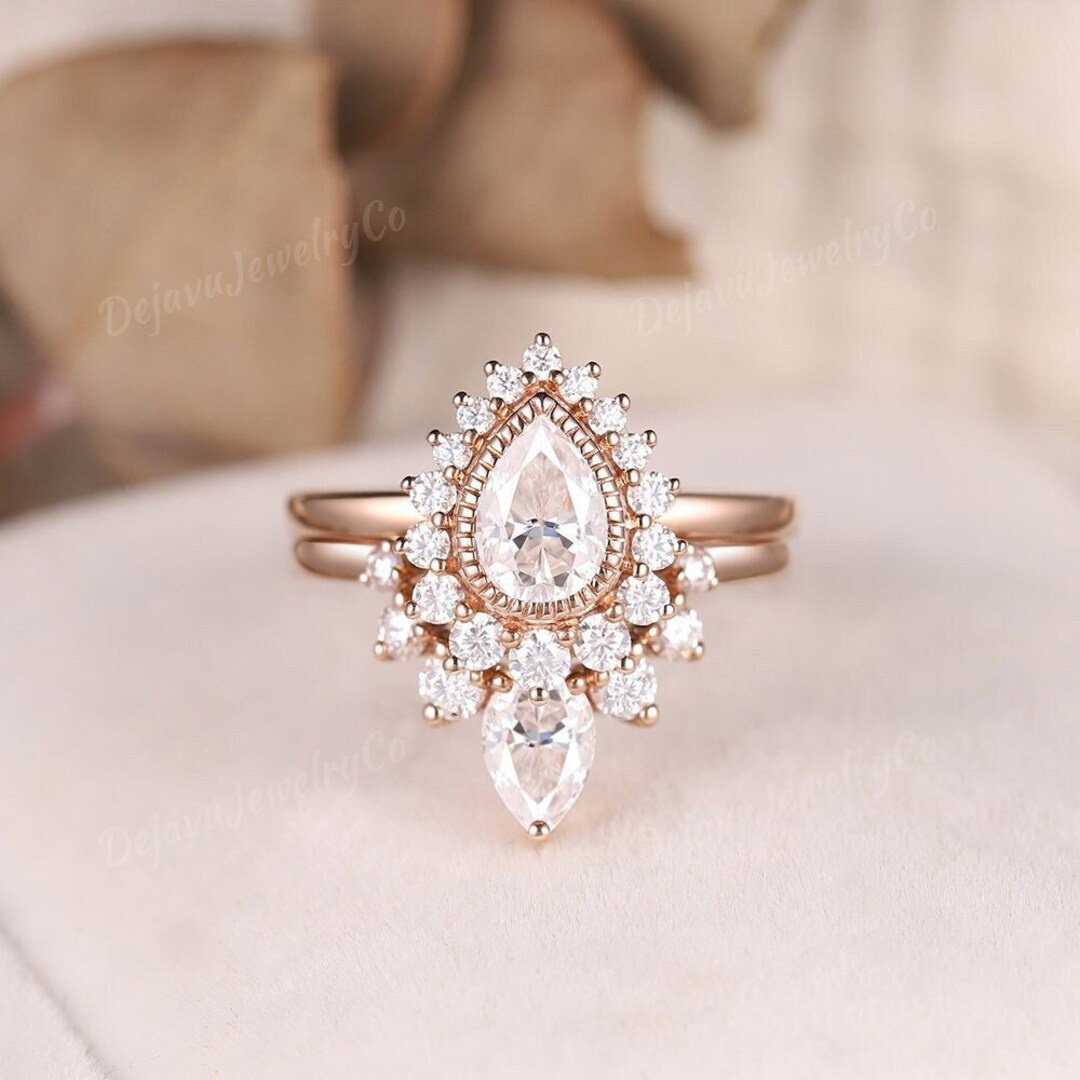 Unique Moissanite Wedding Ring Set Moissanite Halo Engagement Ring Set