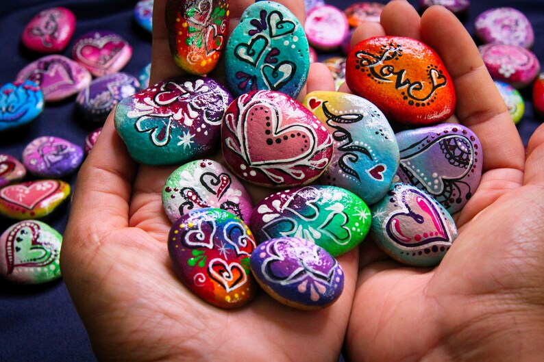 Set of 5 Painted Heart Rocks - Etsy