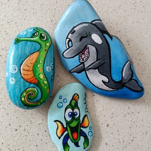 Hand painted Acrylic Fish Rocks