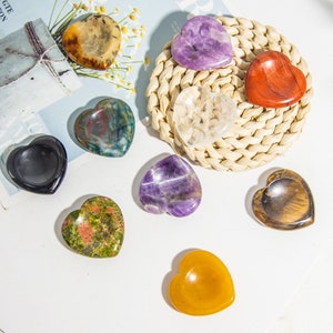 Lote de atacado de pedra de cristal mista em forma de coração (quantidade opcional)