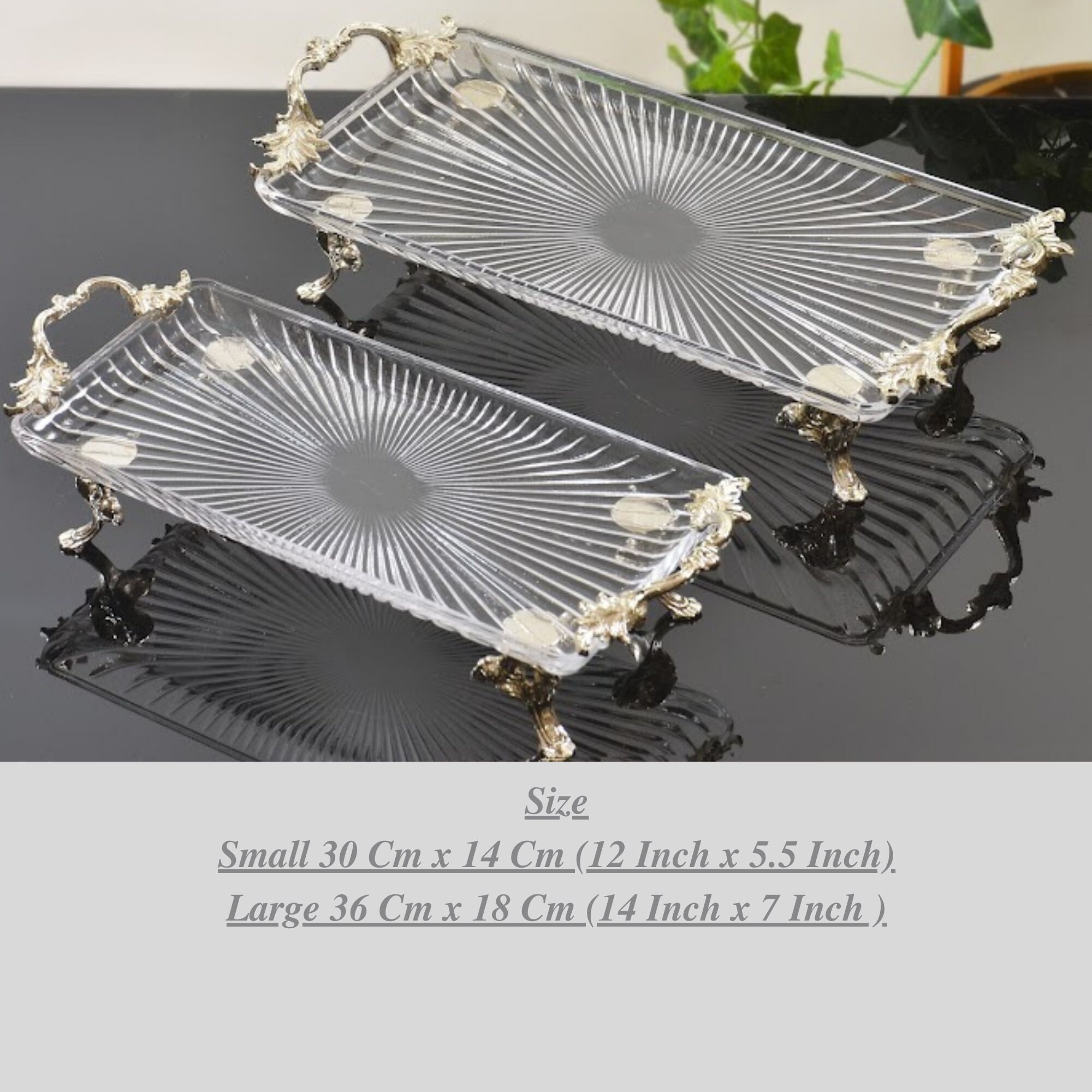 Enhance Your Table Setting With the 2-piece Gold-adorned Glass Serving ...
