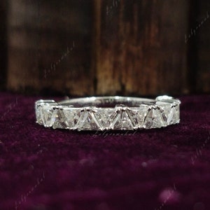 Triangle Diamond Band Triangle Cut Moissanite Band 3mm Triangle Cut Moissanite Wedding Band 18k Gold Eternity Band Anniversary Gift For Her