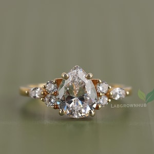 IGI Certified Teardrop Gold Ring Pear Cut Lab Grown Cluster Diamond Ring 18k Solid Gold Engagement Ring Wedding Proposal Ring for Women&#39;s VS