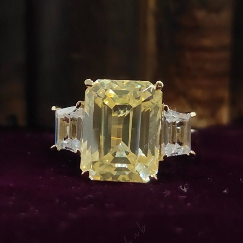 Canary Diamond Ring - Etsy