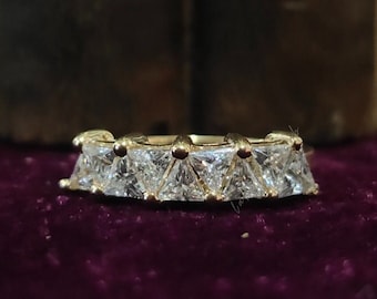 Trilliant Cut Moissanite Band 3mm Triangle Moissanite Wedding Band Eternity Triangle Diamond Band 18K Solid Gold Band For Anniversary Gift's