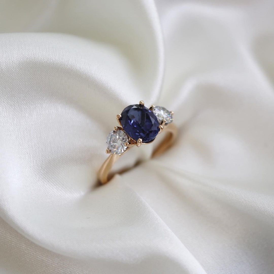 Blue Sapphire Engagement Ring Oval Cut Blue Diamond Promise Etsy