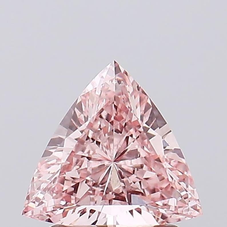 Triangle Lab Diamond Light Pink Triangle Cut Lab Grown Diamond – 1 to 2 Carat IGI Certified ...