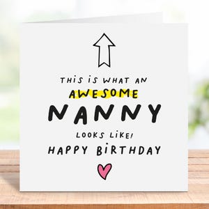 Carte d'anniversaire drôle de nounou, super nounou de joyeux anniversaire, cadeau d'anniversaire de nounou, carte d'anniversaire pour nounou, carte d'anniversaire personnalisée