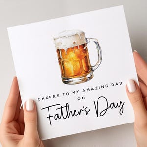 Biglietto di auguri per la festa del papà "Cheers to Dad", biglietto di auguri per la festa del papà per lui, biglietto di auguri per la festa del papà con la birra, biglietto speciale per la festa del papà, fantastico regalo per la festa del papà