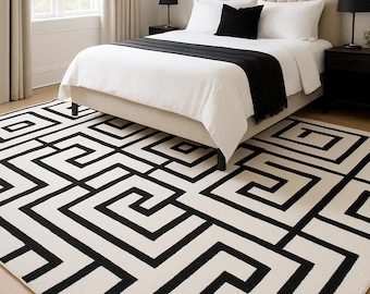 Hand-Tufted Wool Rug: Black and White Greek Key Design