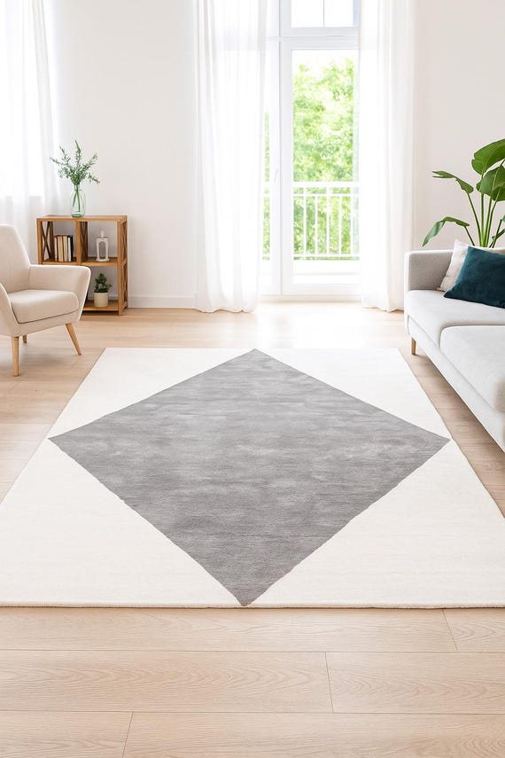 Hand-tufted Wool Silk Rug Grey Diamond Geometric Design - UK