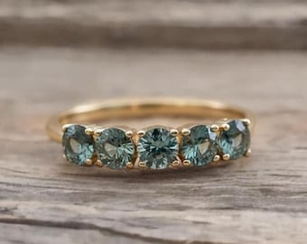 Zierlicher Brilliantschliff Grün Teal Saphir Ring: 14K Gelbgold Schmuck, handgemachter Montana-Saphir Verlobungsring - Brautschmuck