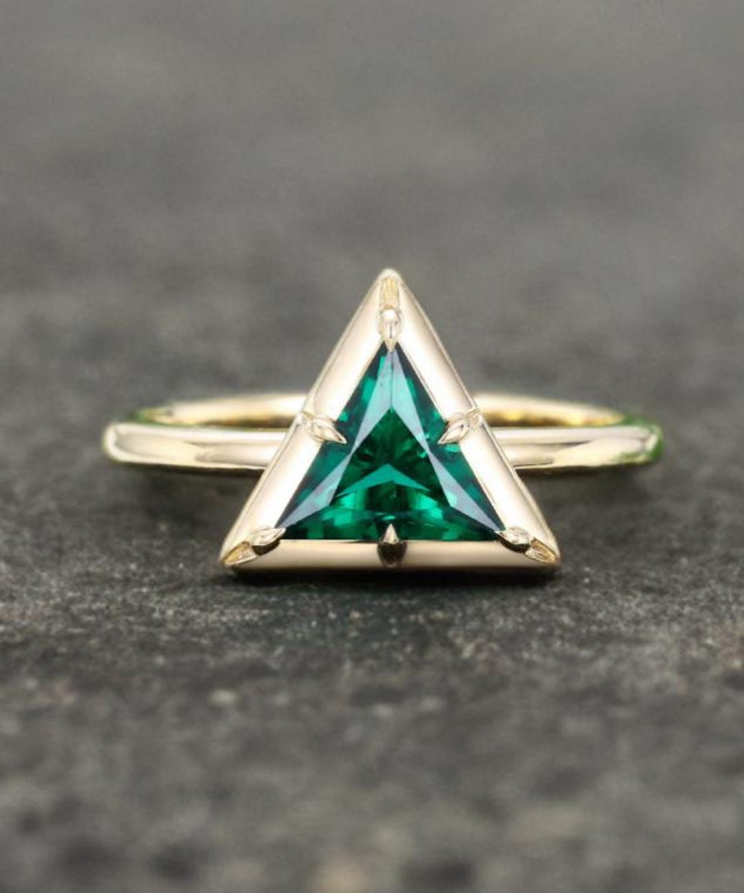 14K Yellow Gold Triangle Cut Emerald Ring Vintage Solid Rose Gold ...
