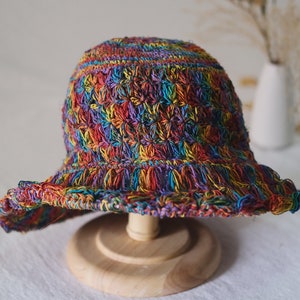 Chapeau de soleil d'été, chapeau tricoté à la main, chapeau de soleil en chanvre biologique, chapeau de soleil écologique, pare-soleil respirant au crochet à la main, chapeau d'été pour femmes, casquette de plage image 5