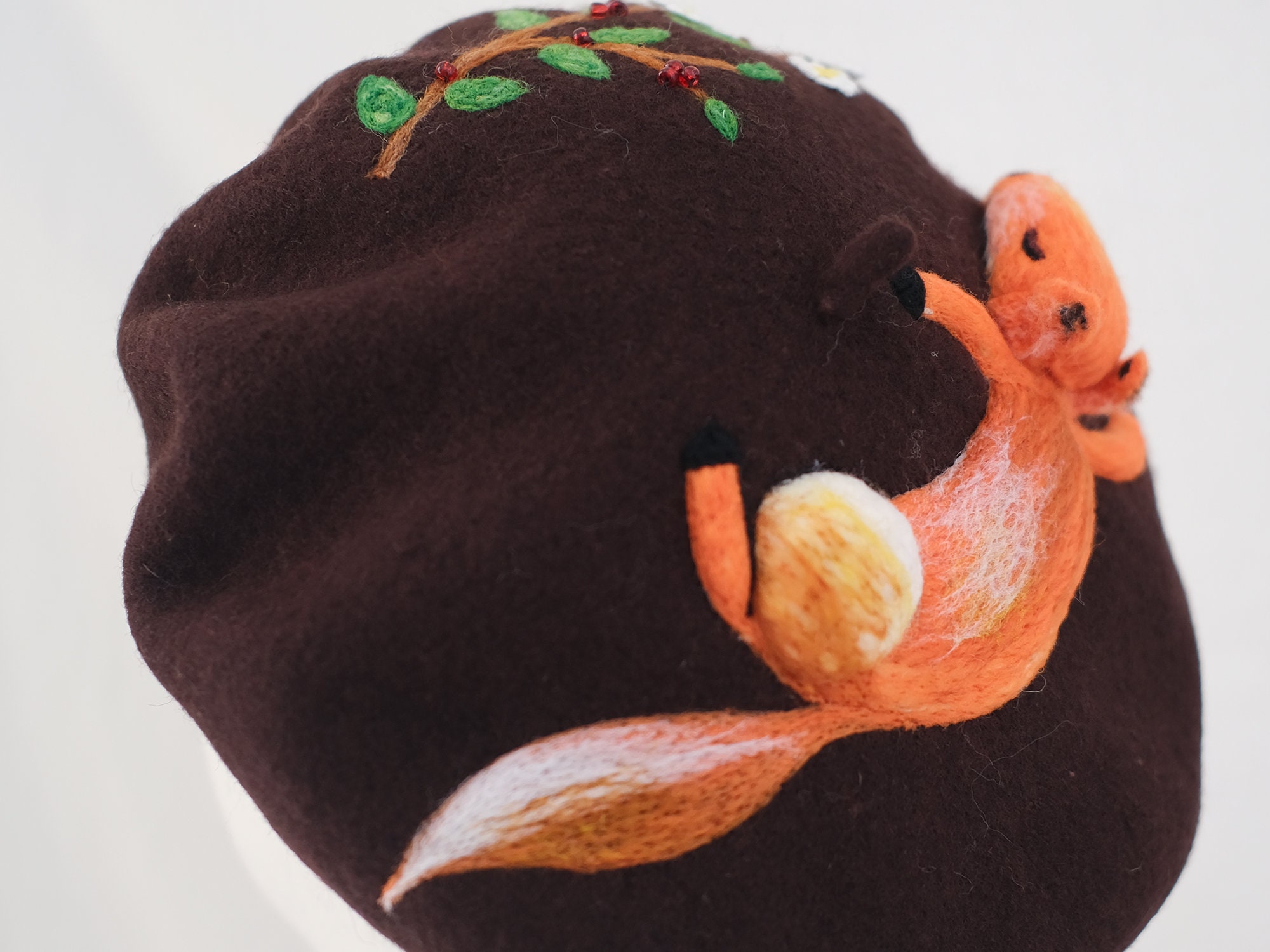 Handmade Wool Felt Fox Beret: 3D Design, Fall Winter Hat - Etsy display picture 3