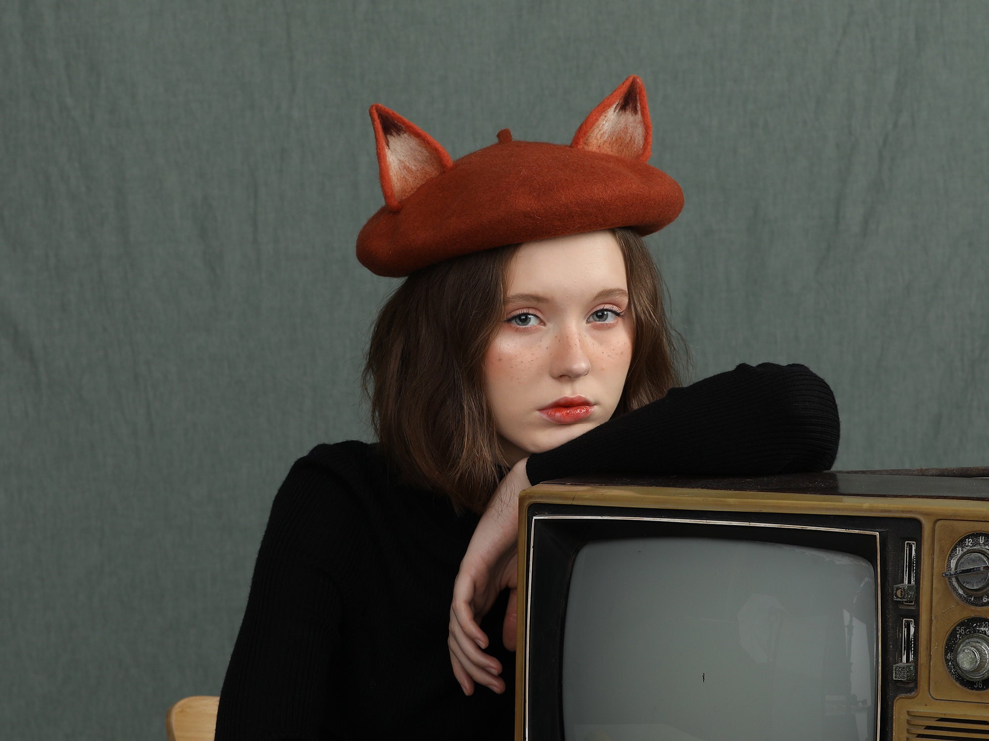 2648 Handmade Felt Fox Ears Cartoon Wool Beret Hat For Women Girls Winter Red Fox Ear Beret – Forager Vintage main image 3