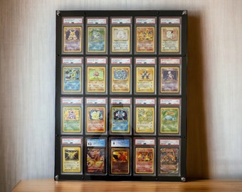 Cornice espositiva per carte PSA/CGC: cornice da parete in acrilico a 20 griglie, oggetti da collezione Pokémon/sportivi, espositore per carte collezionabili classificate con protezione UV