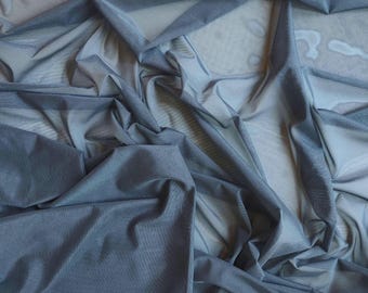 Tejido de malla elástica gris plateado brillante, malla de compresión para lencería