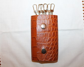 Leather key case, embossed Crocdile Leather key holder, Key organizer leather, Leather key wallet, Italian leather key case embossed reptil
