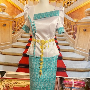 Cambodian outfit