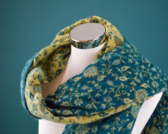 TIBET Schal aus Yakwollemix in feinem floralen Muster Nr. 26
