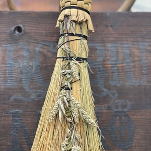 Artemisia Vulgaris Altar Broom // Mugwort