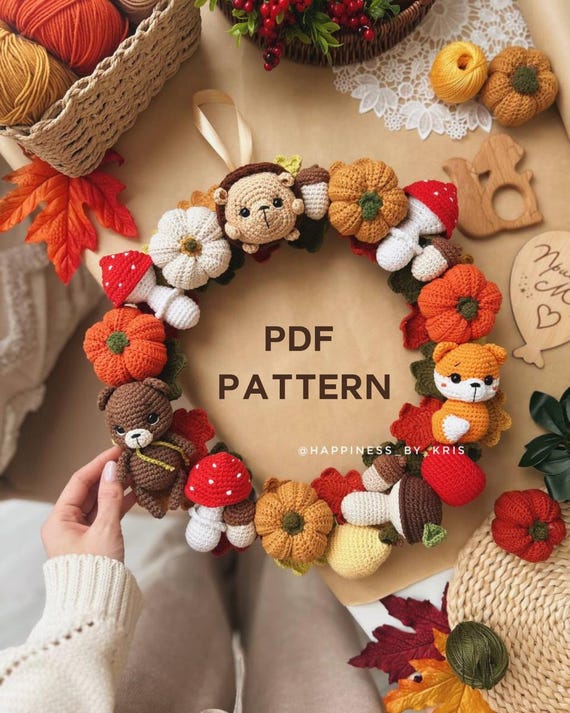 Autumn Crochet Wreath Pattern PDF | Fall Amigurumi Animals & Pumpkins | Cozy DIY Crochet Home Decor Tutorial