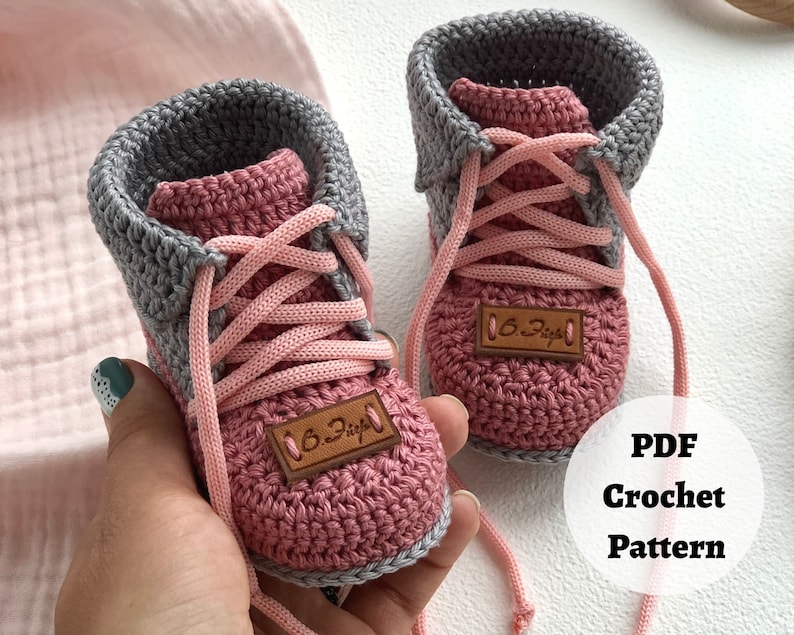 crochet project for baby, trendy baby pattern, newborn crochet outfit pattern, crochet baby item pattern