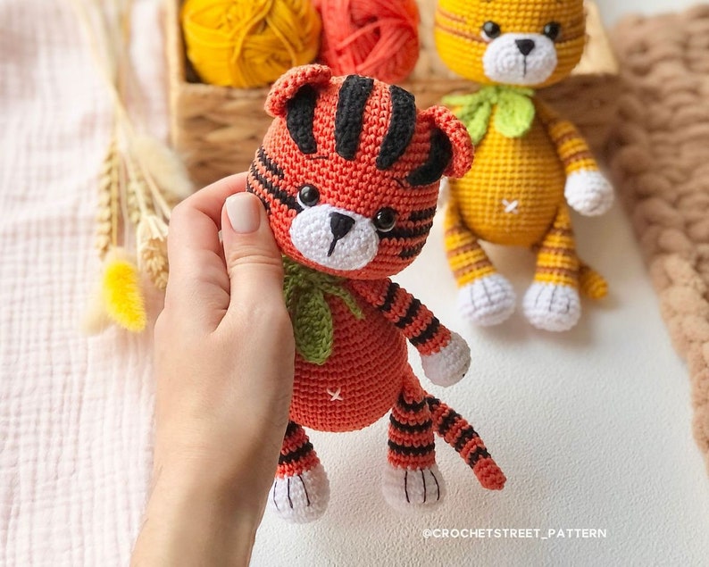 Molly Tiger Toy CROCHET PATTERN / Patrón de crochet Tiger Toy / Patrón amigurumi Animal de verano / Patrón Tigre / Patrón lindo / PDF en inglés imagen 5