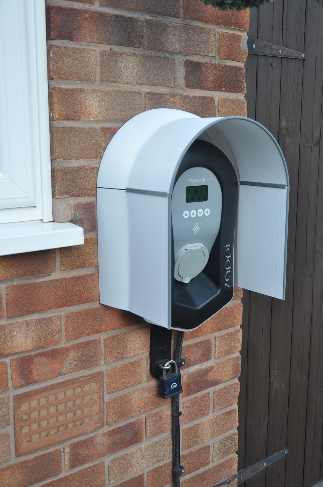 UNTETHERED CHARGER SHADE, 36cm Wide, Ev Car Charger Canopy, Ev Charger