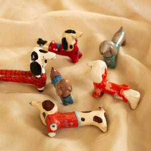 Dachshund de cerâmica Lucky Dog: decoração artesanal e caprichosa