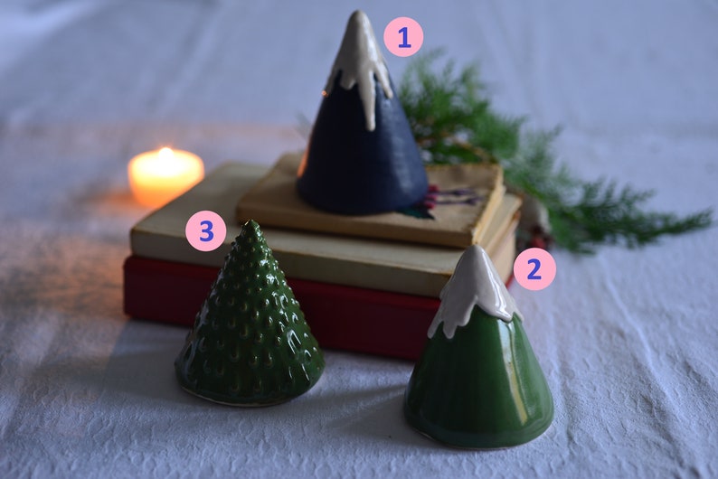 Handmade Ceramic Christmas Tree, Holiday Gift, Snowy Christmas Tree, Handmade Decorative New Year imagem 3